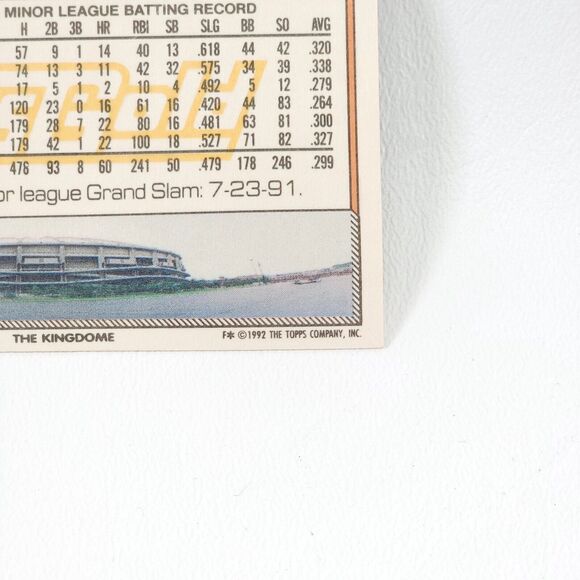 1992 Topps Gold Winner #50 Ken Griffey Jr Seattle Mariners NM The Kingdome - Picture 9 of 10